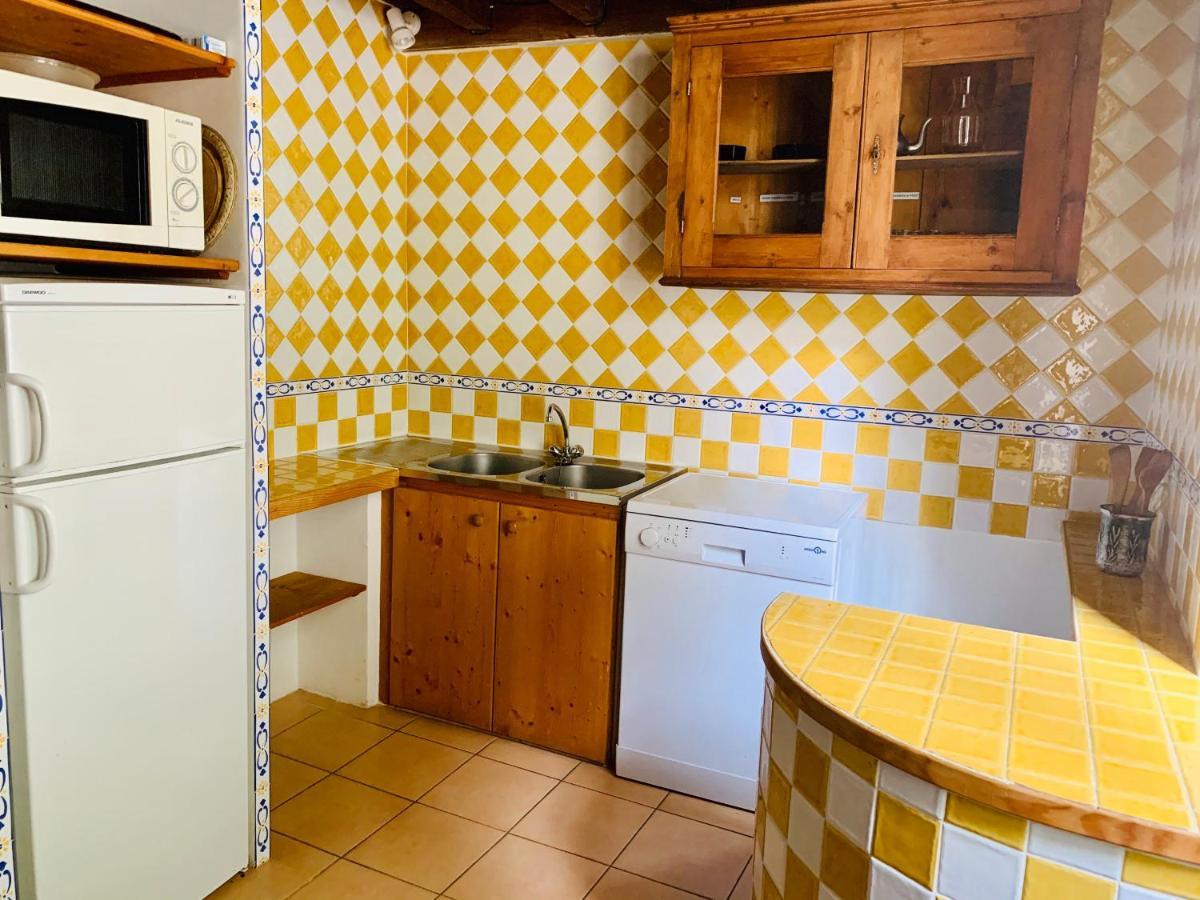 Gite Pommier Au Chateau Des Pauses Villa Saint-André-de-Majencoules Eksteriør billede