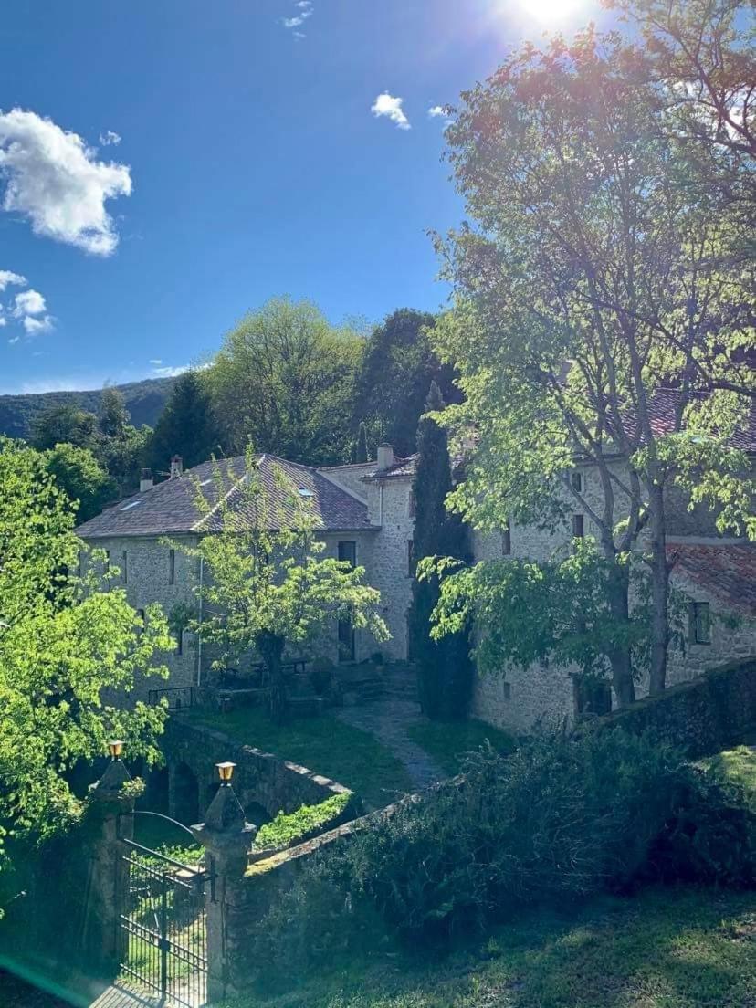 Gite Pommier Au Chateau Des Pauses Villa Saint-André-de-Majencoules Eksteriør billede